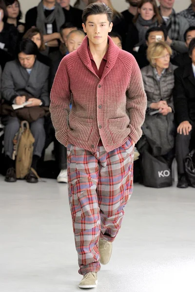 Look 20
